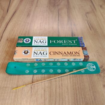 Zestaw ciepło świąt – drewniana podstawka i naturalne kadzidełka