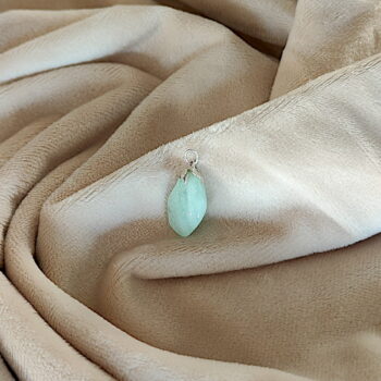 Wisiorek z naturalnego kamienia - akwamaryn